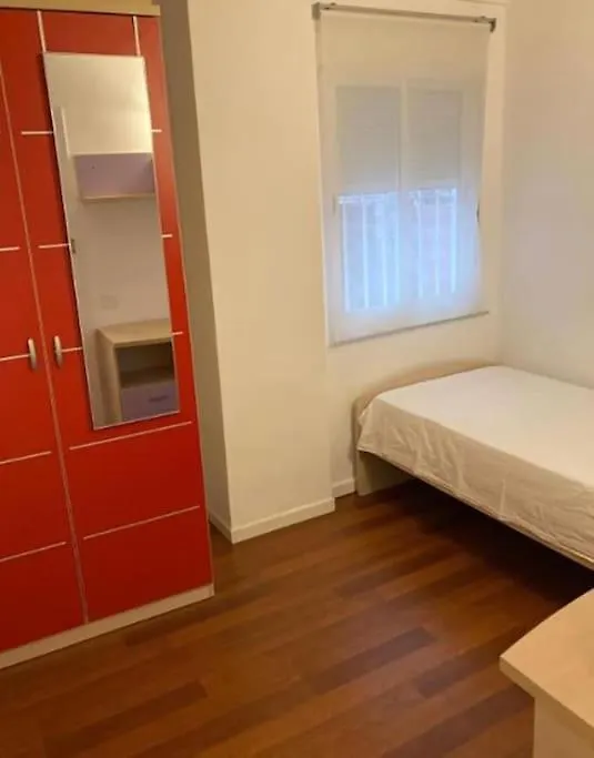 Apartamentos Trinidad - Malaga Centro Spain